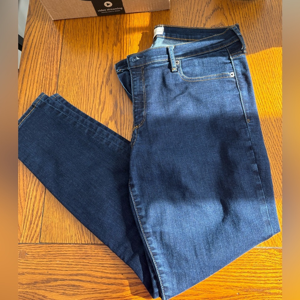 Gap skinny jeans